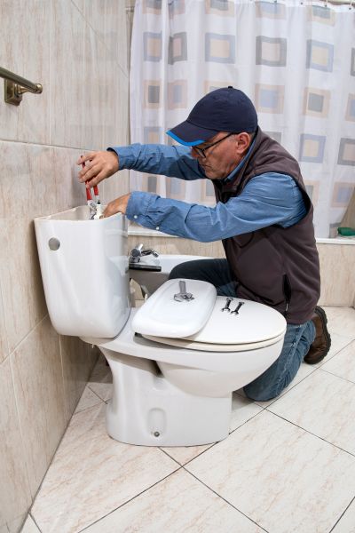 Broken Toilet Repair in Orange